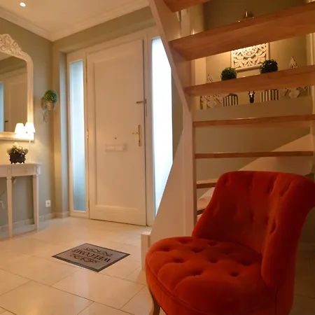 Forestside Retreat, Malmedy, Cleaning Included *
