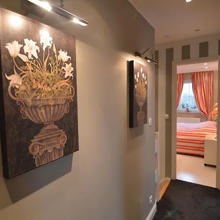 Forestside Retreat, Malmedy, Cleaning Included Σπίτι διακοπών
